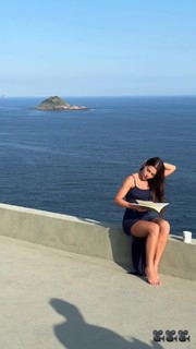 Jade Picon feet photo thumbnail