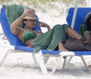 Evelyn Lozada feet photo thumbnail