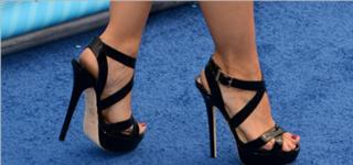 Kristen Bell feet photo thumbnail