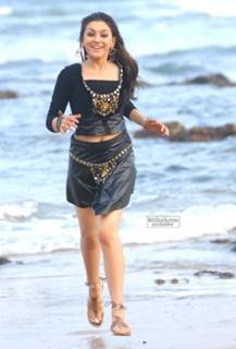 Hansika Motwani feet photo thumbnail