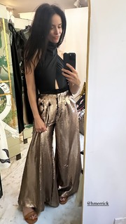 Abigail Spencer feet photo thumbnail