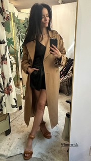 Abigail Spencer feet photo thumbnail