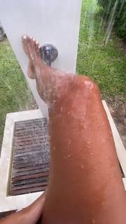 Edyta Górniak feet photo thumbnail