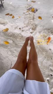 Edyta Górniak feet photo thumbnail