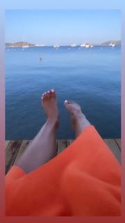Edyta Górniak feet photo thumbnail