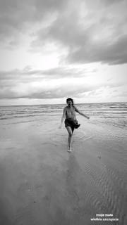Edyta Górniak feet photo thumbnail