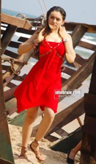 Hansika Motwani feet photo thumbnail