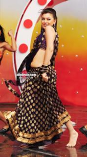 Hansika Motwani feet photo thumbnail
