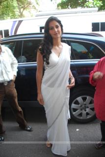 Katrina Kaif feet photo thumbnail