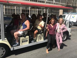 Angela Kinsey feet photo thumbnail