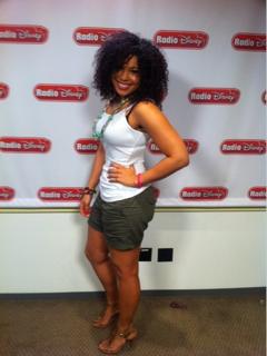 Jordin Sparks feet photo thumbnail