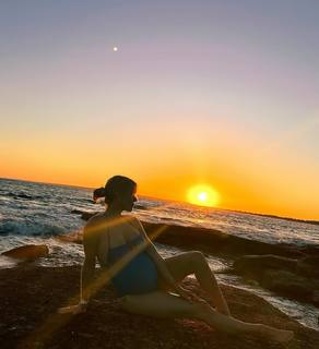 Nicole Neumann feet photo thumbnail