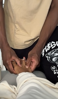 Karrueche Tran feet photo thumbnail