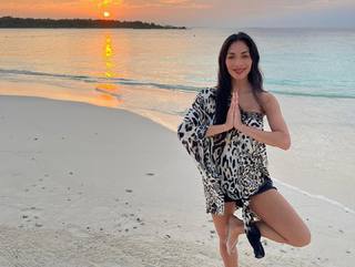 Nicole Scherzinger feet photo thumbnail