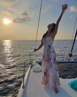 Nicole Scherzinger feet photo thumbnail
