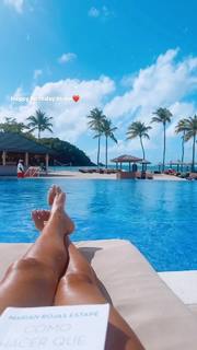 Gaby Espino feet photo thumbnail