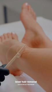Gaby Espino feet photo thumbnail