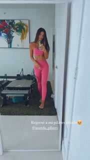 Gaby Espino feet photo thumbnail