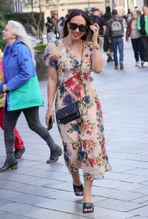 Myleene Klass feet photo thumbnail