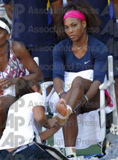 Serena Williams feet photo thumbnail
