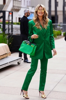 Heidi Klum feet photo thumbnail