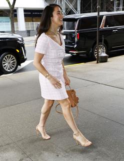 Aly Raisman feet photo thumbnail