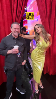 Sofía Vergara feet photo thumbnail