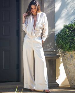 Alessandra Ambrosio feet photo thumbnail