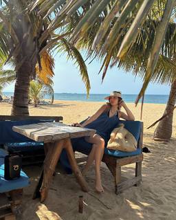 Xenia Tchoumitcheva feet photo thumbnail