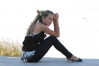 Luisana Lopilato feet photo thumbnail