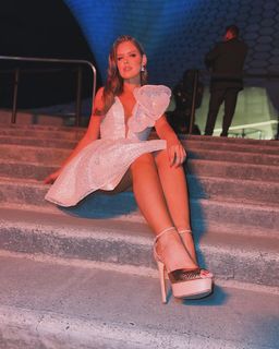 Vanessa Claudio feet photo thumbnail