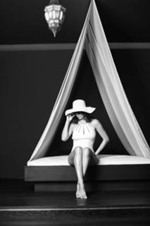 Severina Kojic feet photo thumbnail