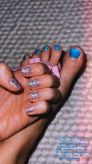 Pixie Lott feet photo thumbnail
