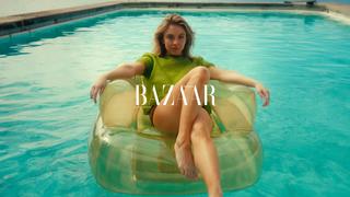 Sydney Sweeney feet photo thumbnail