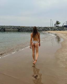 Charly Jordan feet photo thumbnail