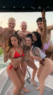 Amanda Cerny feet photo thumbnail