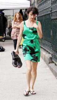 Juliette Lewis feet photo thumbnail