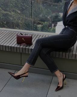 Olivia Culpo feet photo thumbnail