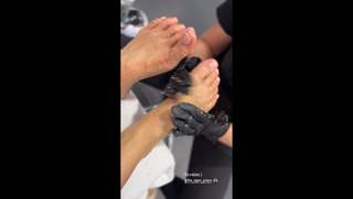 Paulina Sykut feet photo thumbnail