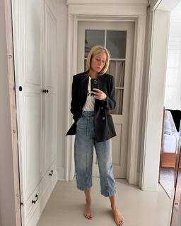 Gwyneth Paltrow feet photo thumbnail
