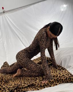 Zaira Nara feet photo thumbnail