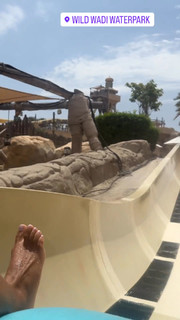 Christina Milian feet photo thumbnail