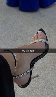 Corinna Kopf feet photo thumbnail