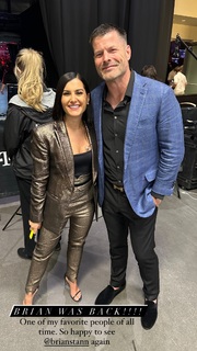 Megan Olivi feet photo thumbnail