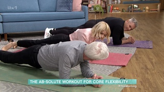 Holly Willoughby feet photo thumbnail