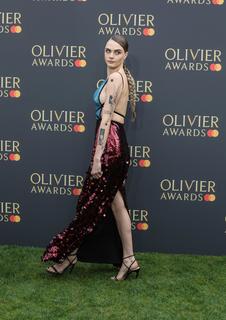 Cara Delevingne feet photo thumbnail