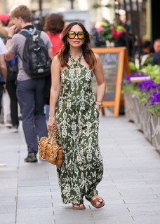 Myleene Klass feet photo thumbnail