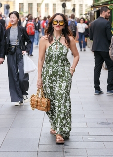 Myleene Klass feet photo thumbnail