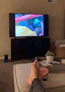 Holly Holm feet photo thumbnail