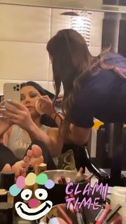 Haifa Wehbe feet photo thumbnail